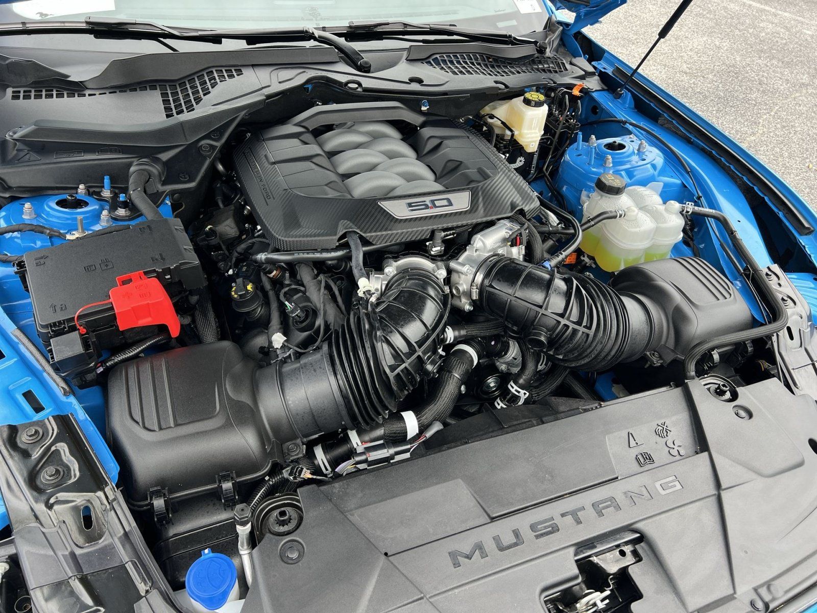 Used 2025 Ford Mustang GT Premium RWD image 26