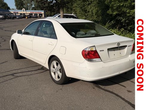 Used 2006 Toyota Camry LE FWD image 7