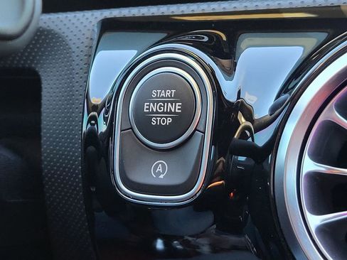 Used 2022 Mercedes-Benz CLA 35 AMG 4MATIC image 26