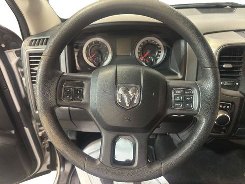 Used 2013 RAM 1500 ST w/ SXT Appearance Group AWD/4WD image 15