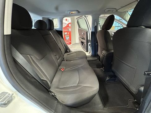 Used 2017 Jeep Compass Sport FWD image 40