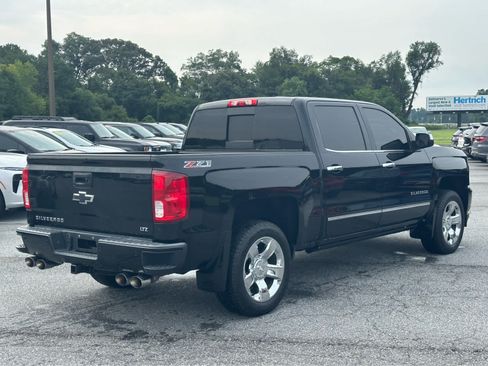 Used 2016 Chevrolet Silverado 1500 LTZ Z71 w/ LTZ Plus Package AWD/4WD image 7