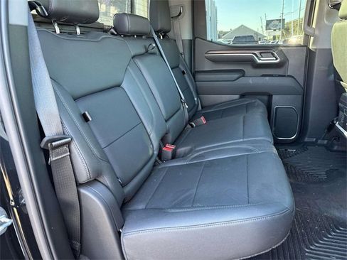 Used 2022 GMC Sierra 1500 SLT image 12