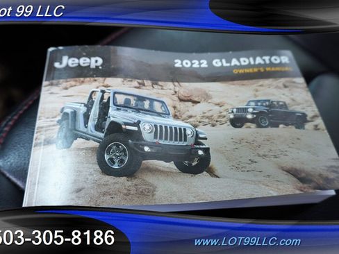 Used 2022 Jeep Gladiator Rubicon w/ Cold Weather Group AWD/4WD image 40