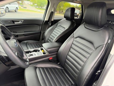 Used 2024 Ford Edge SEL w/ Convenience Package AWD/4WD image 10