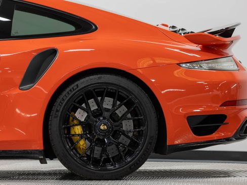 Used 2016 Porsche 911 Turbo S AWD/4WD image 14