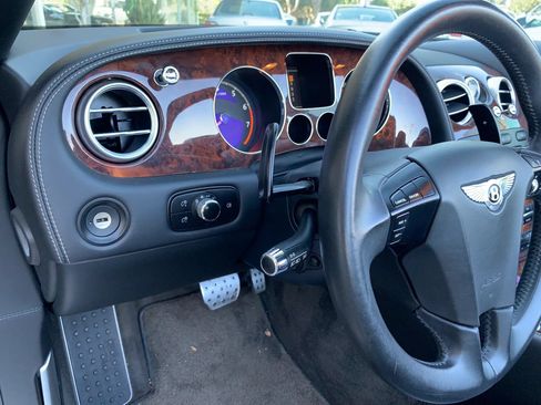 Used 2009 Bentley Continental GTC AWD/4WD image 16