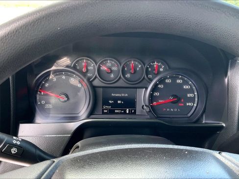 Used 2020 Chevrolet Silverado 1500 Custom w/ Custom Value Package RWD image 20