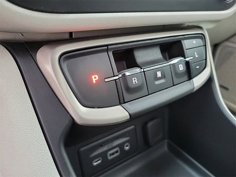 Used 2024 GMC Terrain Denali w/ Denali Premium Package image 28