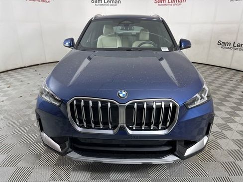 Used 2025 BMW X1 xDrive28i w/ Technology Package image 4