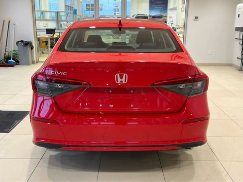 Used 2024 Honda Civic EX image 6