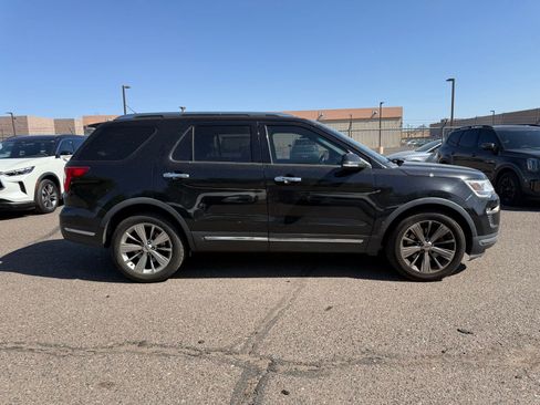 Used 2019 Ford Explorer Limited w/ Class III Trailer Tow Package image 4