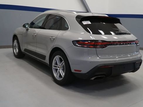 Certified 2026 Porsche Macan AWD/4WD image 3