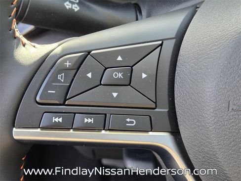 Used 2025 Nissan Sentra SR image 30