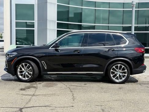 Used 2019 BMW X5 xDrive40i w/ Premium Package 2 AWD/4WD image 3