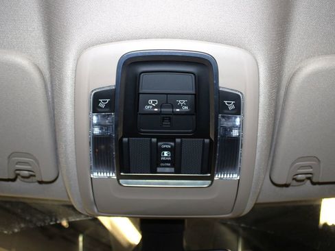 Used 2019 RAM 1500 Laramie w/ Bed Utility Group image 22