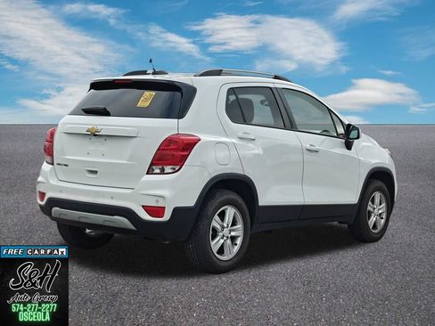 Used 2022 Chevrolet Trax LT w/ Driver Confidence Package AWD/4WD image 18
