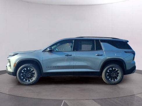New 2026 Chevrolet Traverse Z71 w/ Driver Confidence Package AWD/4WD image 2