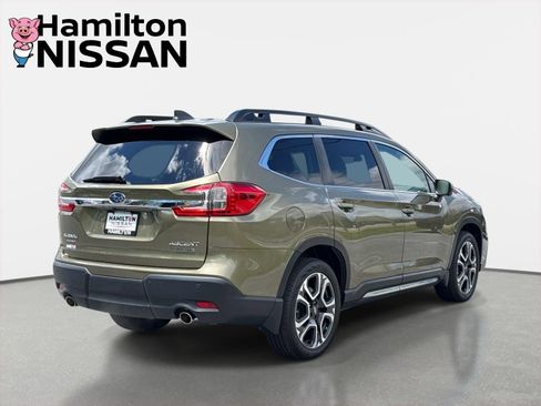 Used 2023 Subaru Ascent Limited w/ Technology Package AWD/4WD image 2