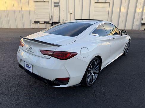 Used 2018 INFINITI Q60 3.0t Luxe w/ Sensory Package 3.0T Luxe image 7