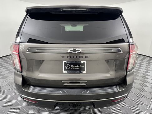 Used 2021 Chevrolet Tahoe Z71 w/ Z71 Signature Package image 9