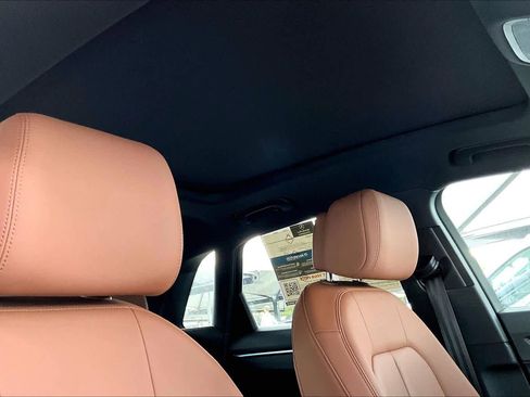 Used 2022 Audi Q3 2.0T Premium Plus image 13