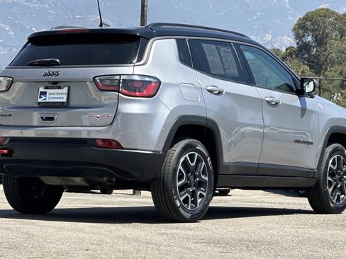 Used 2019 Jeep Compass Trailhawk w/ Leather Interior Group AWD/4WD image 4
