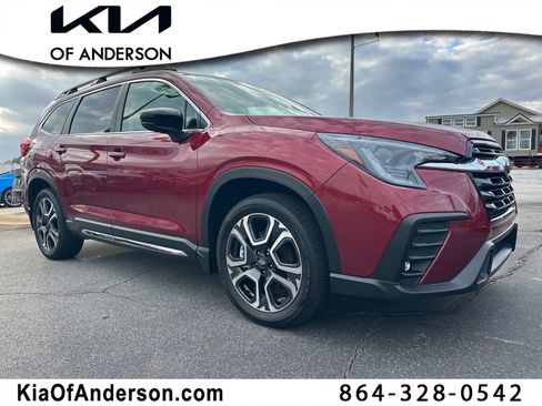 Used 2025 Subaru Ascent Limited image 1