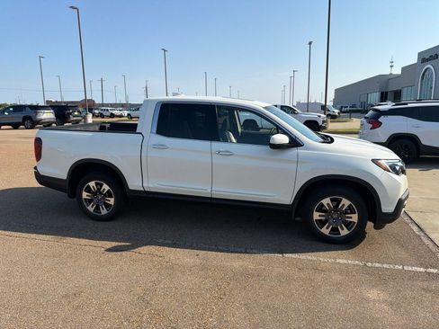 Used 2019 Honda Ridgeline RTL-E image 3