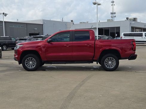 Used 2024 Chevrolet Colorado LT w/ LT Convenience Package image 7