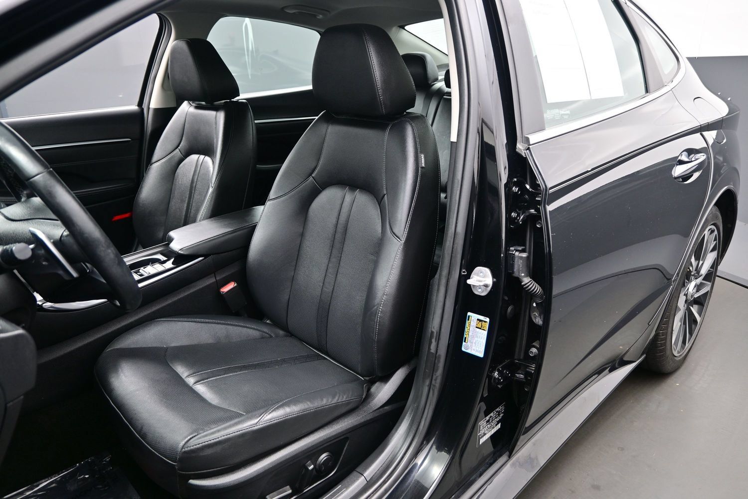 Certified 2023 Hyundai Sonata Limited FWD image 13