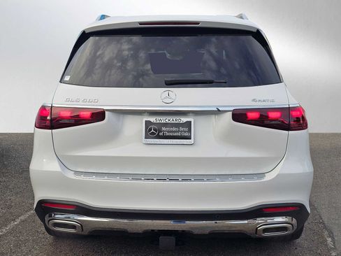 New 2026 Mercedes-Benz GLS 580 4MATIC image 4