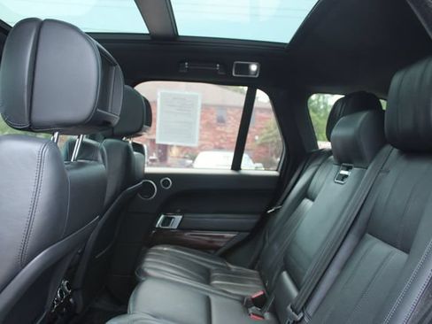 Used 2015 Land Rover Range Rover HSE AWD/4WD image 30