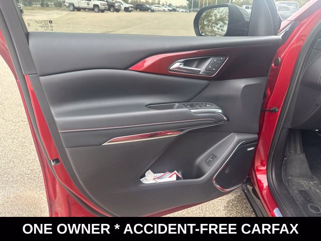 Used 2026 Chevrolet Traverse RS w/ LPO, Floor Liner Package AWD/4WD image 11