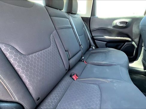 Used 2019 Jeep Compass Sport AWD/4WD image 25