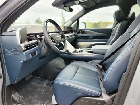 New 2026 Cadillac Escalade IQL Sport 2 image 19