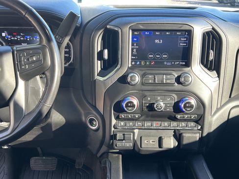 Used 2023 GMC Sierra 2500 Denali w/ Denali Ultimate Package image 30