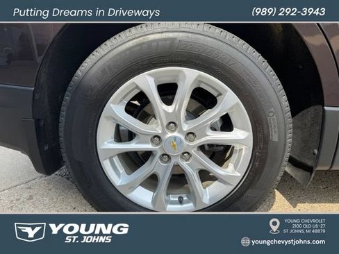 Used 2020 Chevrolet Equinox LT w/ Driver Convenience Package FWD image 11