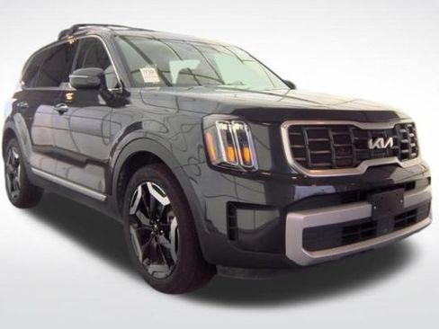 Used 2025 Kia Telluride S AWD/4WD image 9