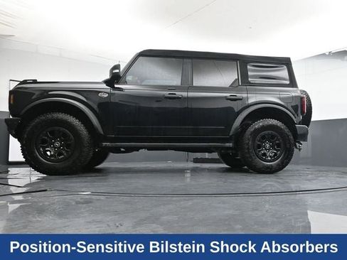 Used 2023 Ford Bronco Wildtrak image 30