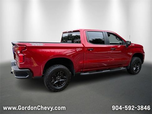 Used 2025 Chevrolet Silverado 1500 LT Trail Boss w/ Convenience Package II image 5