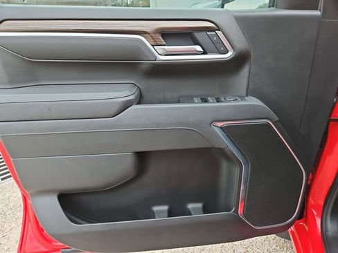 Certified 2026 Chevrolet Silverado 1500 LT w/ Texas Edition Plus image 23