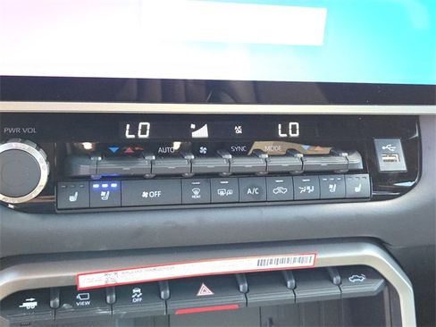 New 2026 Toyota Tundra Platinum image 21