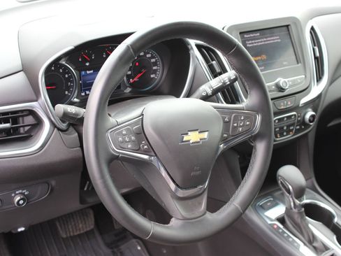 Used 2024 Chevrolet Equinox LT w/ Driver Convenience Package AWD/4WD image 10