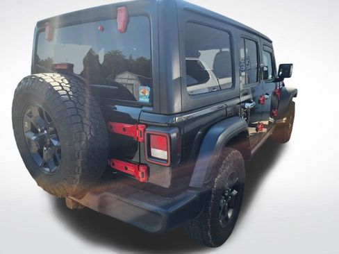 Used 2021 Jeep Wrangler Unlimited Sport AWD/4WD image 2