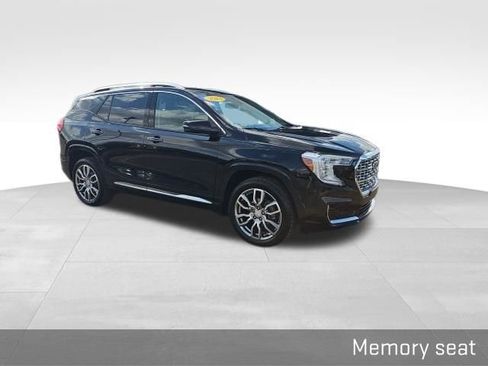 Used 2023 GMC Terrain Denali image 34