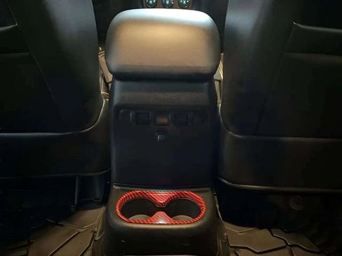 Used 2018 Jeep Wrangler Unlimited Sport S image 61