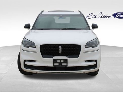 Used 2023 Lincoln Aviator Reserve w/ Equipment Group 201A AWD/4WD image 2