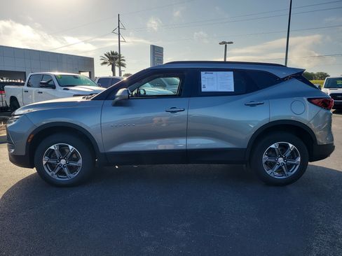 Used 2024 Chevrolet Blazer LT w/ Convenience Package FWD image 7