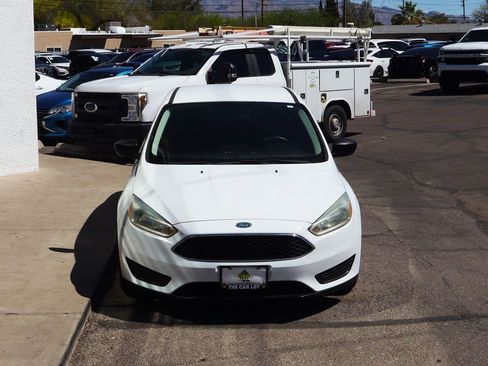 Used 2017 Ford Focus S image 15